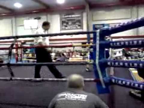 Primer pelea de Edgar Jimenez en Vacaville, Ca