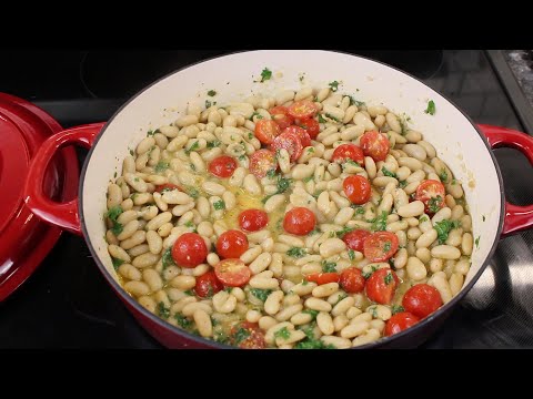 White Beans with cherry tomatoes in a garlic parmesan sauce