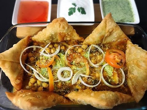 Lala Musa City ki famous samosa chaat recipe (english subtitles) Video