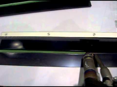 Micro extrudeuse de soudage à la main - légère et compacte, 2,3 kg, débit 0,5 kg/h pour PE, PP, PVDF et PVC_1