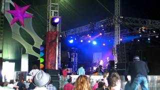 The Big Chill 2010 UK Husky Rescue Sound of Love HD
