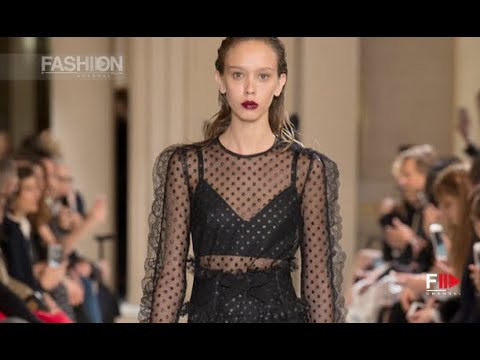 GIAMBATTISTA VALLI Fall 2017 Highlights Paris - Fashion Channel