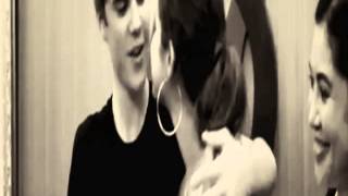 Justin Bieber &amp; Selena Gomez - What Goes Around...