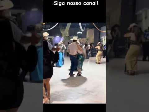 Vamos dança #passossertanejos #roça #vidanaroça #agro #minasgerais #vidareal  #mulherbonita