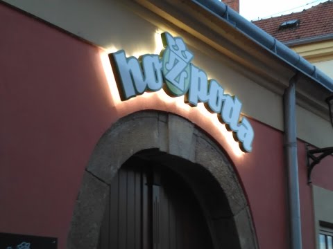 Piwne Znojmo: Znojemský městský pivovar e Pivnice u Šneka