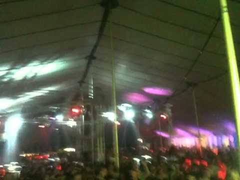 B-tox - Broken Hands Up (mash up) Played By Teka-B @Esplechin 2012