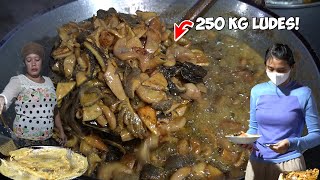 Download lagu 250 KG OF OFFAL GONE OVER ONE NIGHT AT PEGIRIAN TRAP RICE!! mp3 Download lagu 250 KG OF OFFAL GONE OVER ONE NIGHT AT PEGIRIAN TRAP RICE!! mp3