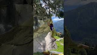 Video thumbnail de Problem B (Boulder 12, La Curva), 6a. Val Daone