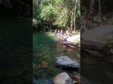 Cachoeira da esmeralda,um paraíso em meio a natureza,no complexo vargem grande , Carrancas -MG