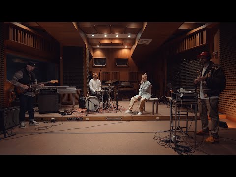 Annet X feat. Champion Sound – Pink Matter (Frank Ocean & André 3000 LIVE cover)