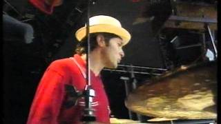 Beck - Devil&#39;s Haircut (live)