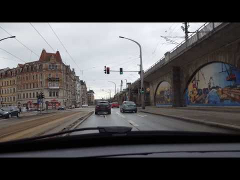 Driving through Dresden / Fahrt durch Dresden