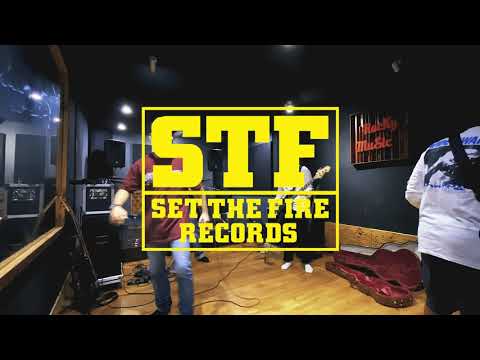 No Excuse - Constant Hate (Live in Studio)