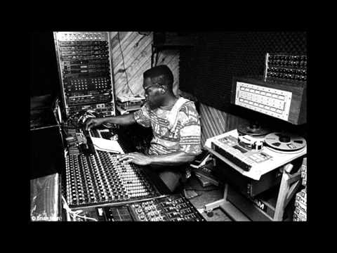 Delton Schreechie watch this sound