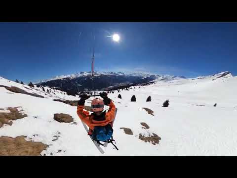 Snowkiteday at a cool spot near Piz Beverin in Switzerland. ( snowkite / snowkiting )