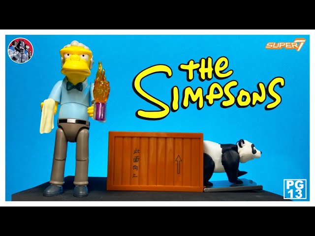 Vídeo relacionado con Ultimates Super7 The Simpsons Moe 7-Inch Action Figure