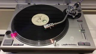 Sammy Hagar - Never Give Up (vinyl record) 1982