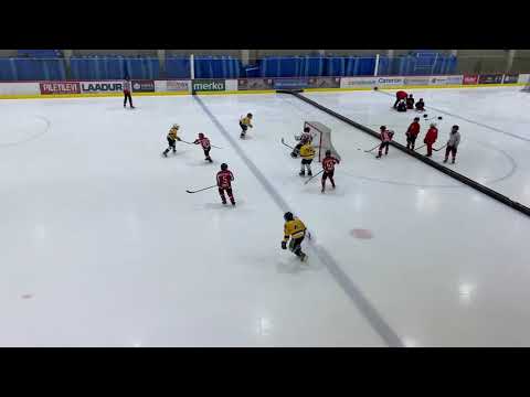 U10 HC VIPERS 2 4 : 10 U10 HK TORNAADO 1 periood