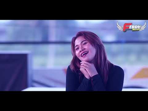 download lagu mp3 mp4 Mi Gudu, download lagu Mi Gudu gratis, unduh video klip Mi Gudu