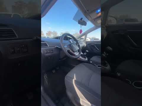 фото toyota verso i рестайлинг 0