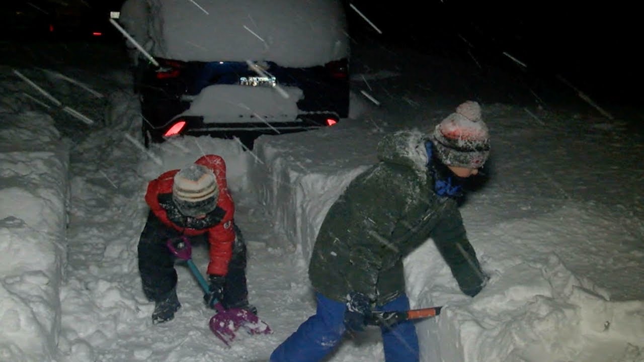Orchard Park residents dig out after heavy lake effect snow
