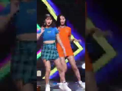 [180626] MOMOLAND 모모랜드 (Yeonwoo 연우) - BAAM 배앰 (컴백 쇼콘) 직캠/Fancam