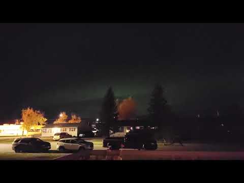 Northern Lights (Aurora Borealis) showed up on Canadian  Thanksgiving 2021