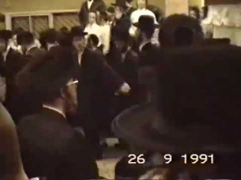 Simchas beis hashoeva with Lelover Rebbe 5752