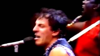 Go Home Productions: Born To Pump It Up (Bruce Springsteen vs Elvis Costello &amp; The Attractions)