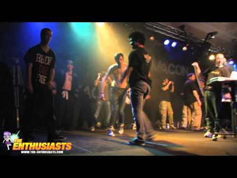 Youmacon 2010 - Rave