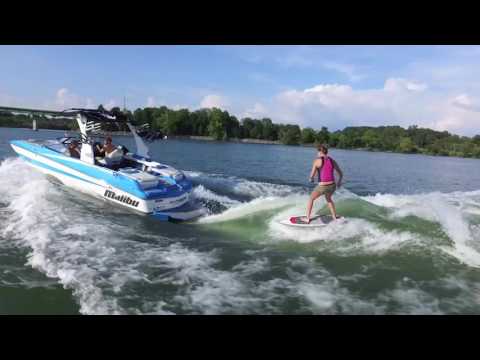 2017 Boat Buyers Guide - Malibu M235