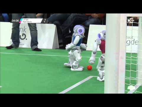 GO 2015 Semi: Nao-Team HTWK vs. Nao-Devils Dortmund 1st half