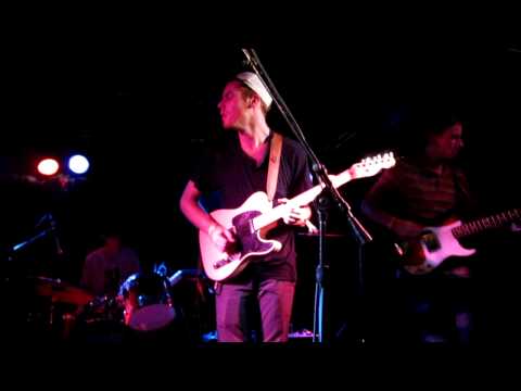 Wild Nothing - Take Me In - Live at The Subterranean, Chicago 2011