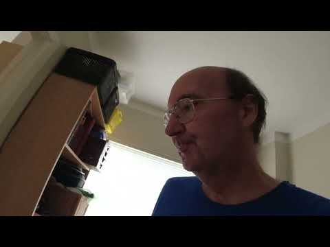 MongoTV_10045 - SKIFTER HOVEDPUDEBETRÆK PÅ MINE 2 HOVEDPUDER I SENG TORSDAG FORMIDDAG