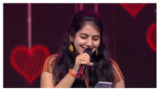 sreesha singing in front of anirudh