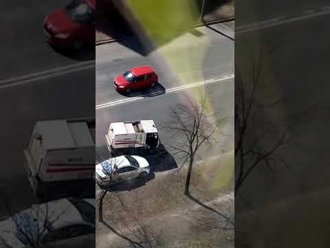 Вакуумная подметально-уборочная машина ВКМ 1000.