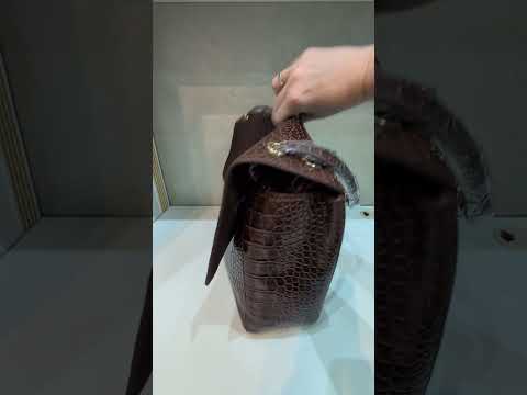 Сумка Chanel maxi Flap тренд 2026 года длина 32 см - фото 2 - id-p3251085785