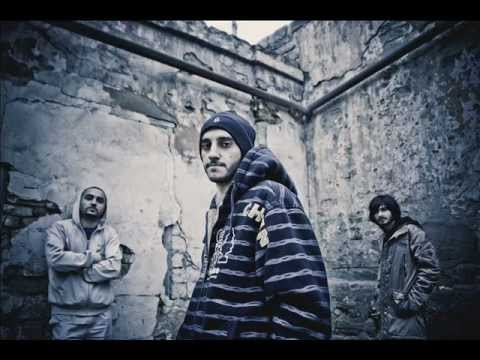 Cəza 22 feat. Capoosh & MC Murad - Heç nə (2006)
