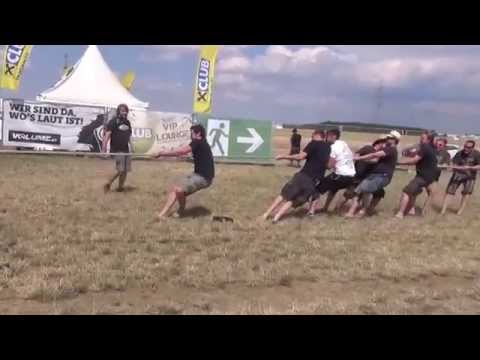 Novarock 2014 - preťahovanie sa lanom