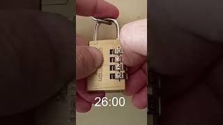 How to Crack a Combination Lock in an instant without using tools #Shorts