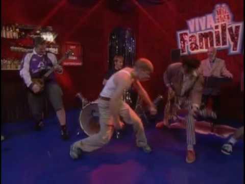 Drei Flaschen in'na Plastiktüte auf Viva bei Viva Family im Jahr 1999