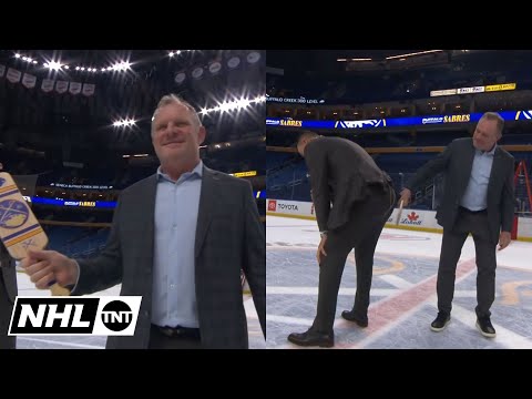 Rob Ray Spanked Biz with a PADDLE After He Trash Talked the Sabres 😧 | NHL on TNT