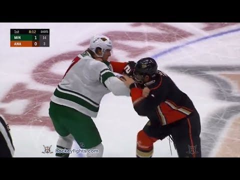 Marcus Foligno vs Luke Schenn