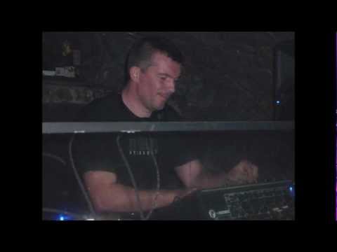 D.A.V.E. The Drummer - Techno Mix (2003)