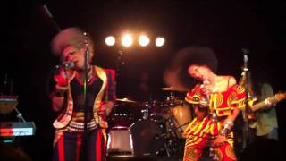 Les Nubians Live at the Black Cat "Afrodance"