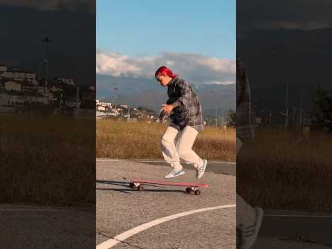 Новый уровень ✨ КРЕАТИВНОСТИ ✨ в лонгбординге: вариации базовых элементов #longboard #tricks