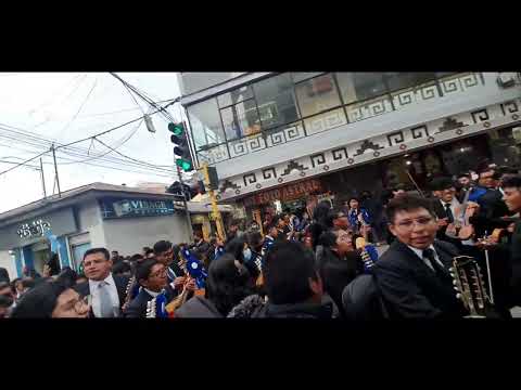 Estudiantina Unificada UNA/ homenaje a Puno PASACALLE  con huayños pandilleros  3 noviembre 2022