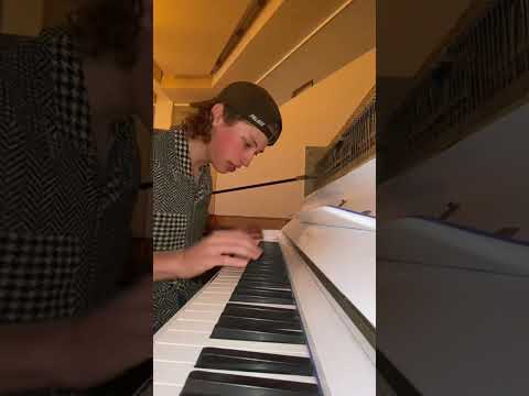 Deswegen hängen da noch so paar finger in der luft. Weiß noch nicht wie man die benutzt #shorts