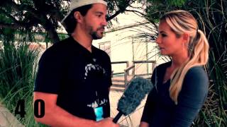 Shark Minutes: To Touch or Not to Touch