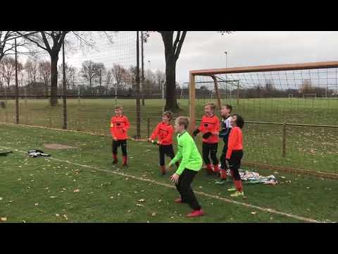 SV Laar JO10-1 ongeslagen kampioen